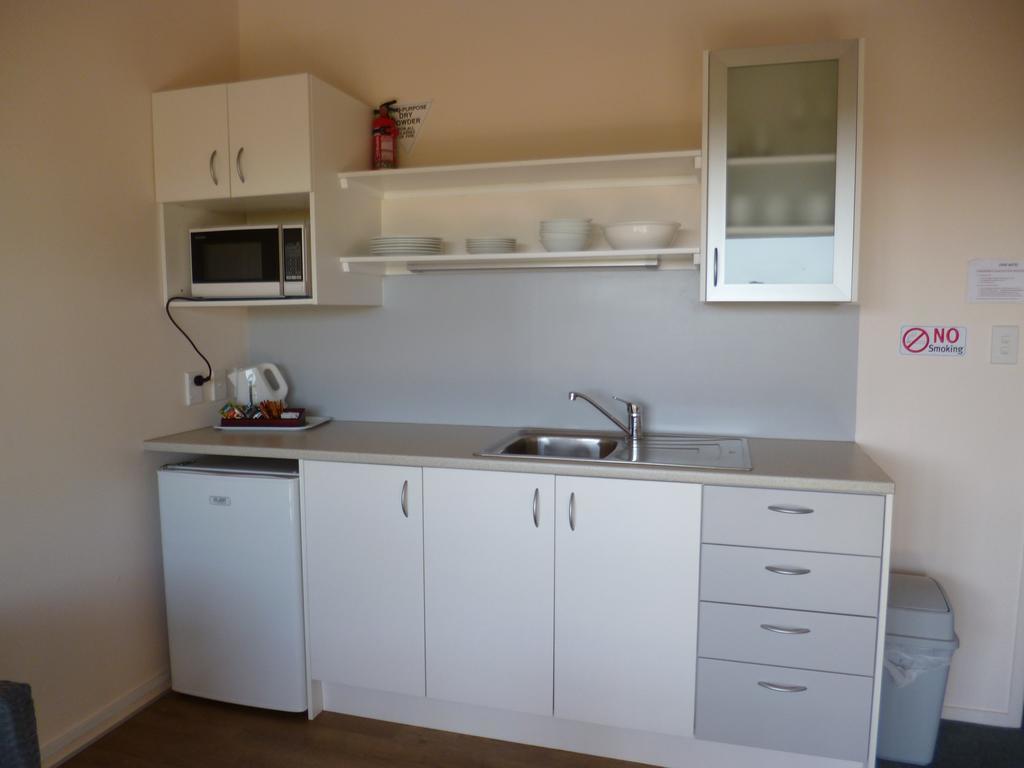 Opua Boutique Seaview Motel Стая снимка